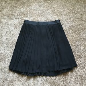 Express Pleated Black Skirt